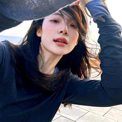 直播掉马后全世界求我出山